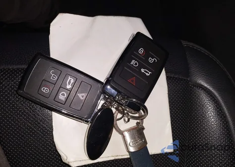 2020 Land Rover Range Rover Evoque Se z USA, uszkodzony, nr VIN SALZP2FX6LH049060